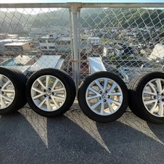205/55R16 TOYOタイヤ　フォルクスワーゲントューラン