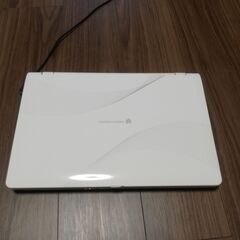 ノートパソコン　オフィスソフト・カメラ付の画像