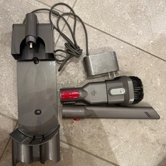 dyson ダイソン 掃除機 V7 Slimの画像