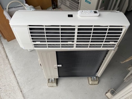 SHARP  2.5kwエアコン　AY-J25S-W  2019年製