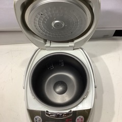 売約済　Tiger 三合炊きIH炊飯ジャー JIT-A550の画像