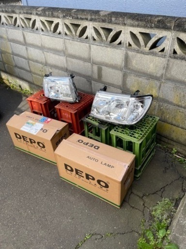 ランクル100 後期　DEPO製ヘッドライト　新品未使用