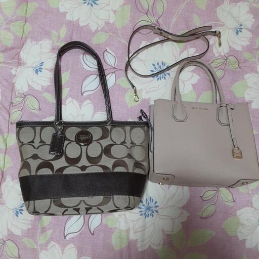 マイケル・コースとCOACHバック