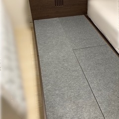 【お譲り先決まりました】シングルベッドフレーム2台（バラ売りも対...