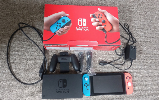 【値下げしました】NINTENDO SWITCH、CYBERジャイロコントローラー、FitBoxing用グリップ