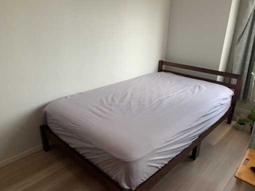 ニトリ　セミダブルベッド(マットレス付)