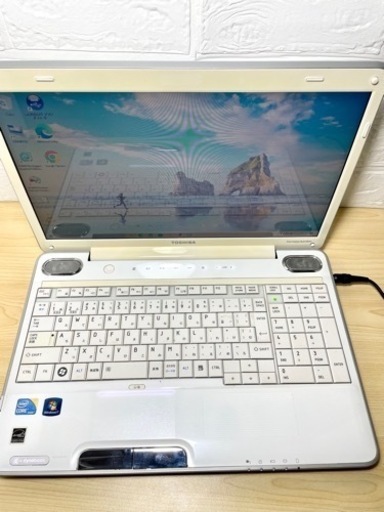 毎日22時に値下げ続けます東芝 爆速SSD256GB搭載 i3 Win10 office ブルーレイディスク