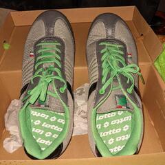 スポーツ靴の画像