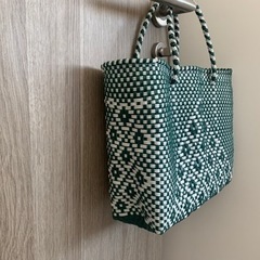 【新品】メルカドバッグ 緑×白の画像