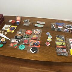 缶バッチなど　50点以上　ビンテージ　BACK TO THE FUTERの画像