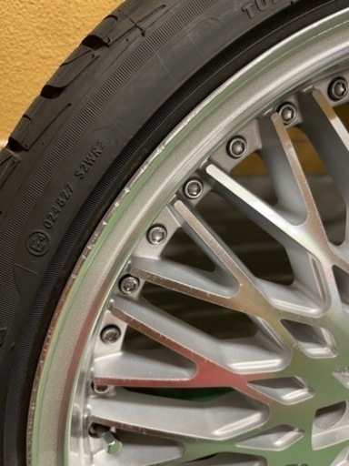 ハイエース　フレーダーマウス　クエルボ40  8J +35  225/35/20