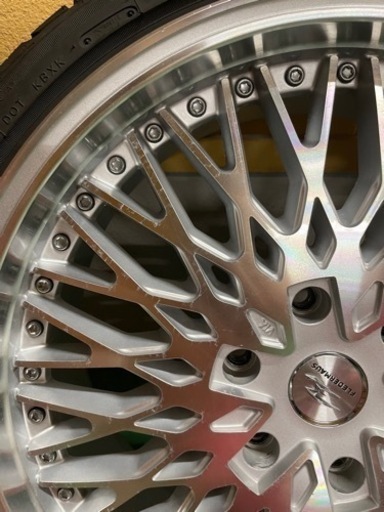 ハイエース フレーダーマウス クエルボ40 8J +35 225/35/20 【公式通販】