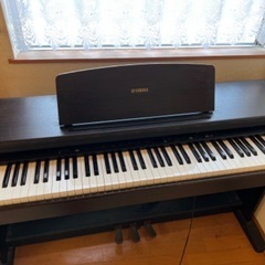 YAMAHA 電子ピアノ 椅子付き 中古 破損箇所あり