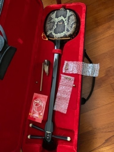 三線（ハードケースソフトケース他小物セット）