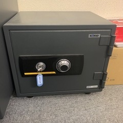 小型耐火金庫　ダイヤル式　EIKO