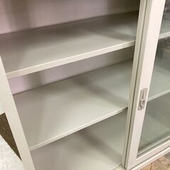 中古　良品　引き違い書庫　3段　ガラス書庫　スチール書庫　書庫　ロータイプ　書類収納キャビネット　引き戸　引違い戸　鍵付　ロータイプ　W880　D400　H880　愛知　岐阜　一宮市 グッドプライス一宮 の画像
