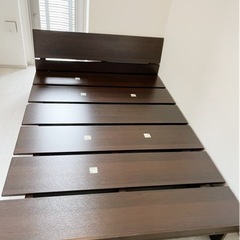 【大阪市内送料無料】LOWYA ベッドフレーム　セミダブル　ダブ...