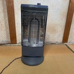 電気ヒーター　電気ストーブの画像