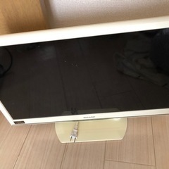 ※ジャンク　2013年製　テレビ24インチ　ホワイト