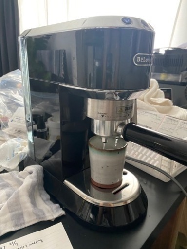 Delonghi Dedica デロンギ　デディカ　エスプレッソ　EC680BK