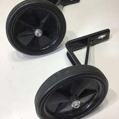 中古　補助輪　ブラックの画像