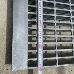 CU-55-60 U字溝用 スチールグレーチング　全部2枚あり　の画像