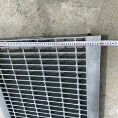 CU-55-60 U字溝用 スチールグレーチング　全部2枚あり　の画像