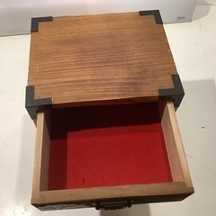 引渡済　中古　木製　和風　小物収納　ミニ箪笥　凸凹面の画像