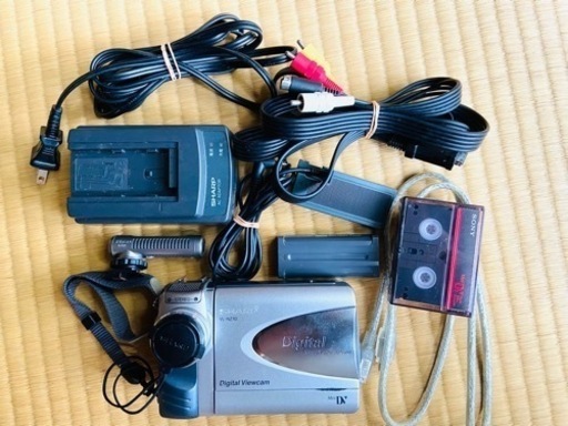 デジタルビデオカメラ　シャープVL-NZ10