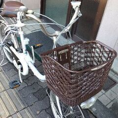 (本体のみ)Panasonic [VIVI SS]20吋 電動アシスト自転車 内装3段/パープルの画像