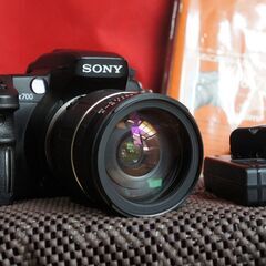 名機　α700　+タムロン万能レンズ28-200mm　おまけが豪華