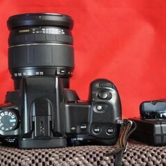 名機　α700　+タムロン万能レンズ28-200mm　おまけが豪華の画像