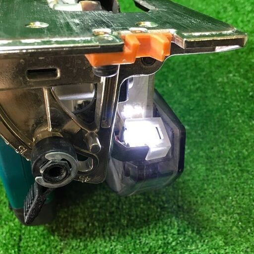 マキタ KS511D 125㎜充電式防じんマルノコ 18V 本体のみ【市川行徳店】【店頭取引限定】【中古】管理番号：ITKCVZLAX