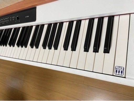 2011年製　KORG 　LP-350　電子ピアノ 