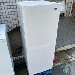 【売約済み】　ハイアール HAIER JF-NUF132G 冷凍庫 Live Series ホワイト [1ドア /右開きタイプ /132L] 検　家庭用　 業務用　冷凍庫　店舗　什器　フリーザー　2016年　