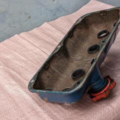 🌈✨マツダ初代ファミリアバン型式BSAVD 🌈エンジンヘッドカバー　☝️🤓800ccです。の画像