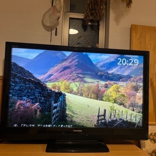 40インチ　大型テレビ　REGZA