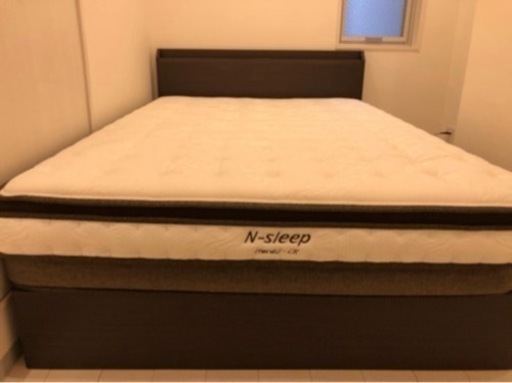 8/13ダブルベッドフレーム&ダブルベット　マットレス付き