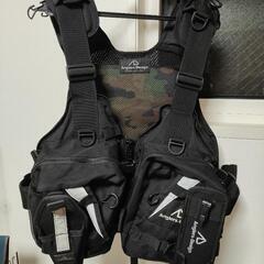 アングラーズデザイン  エクストリームIII フローティング　ベスト