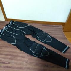 ウインタースポーツ用パッド　S