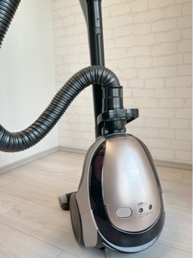 【大阪市内送料無料】【美品】HITACHI 日立　かるパック　掃除機 CV-PD30 シャンパンゴールド