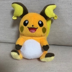 ポケモン　ぬいぐるみ　ライチュウ