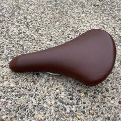 キャプテンスタッグ　自転車のサドル
