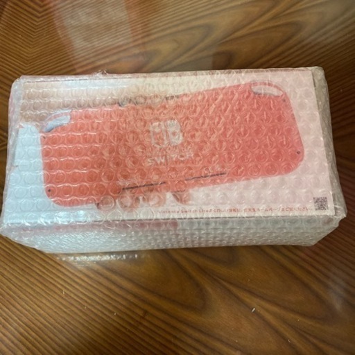 Nintendo Switch light コーラル新品