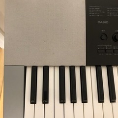 【スタンド•椅子付き】CASIO CTK-4200 キーボードの画像