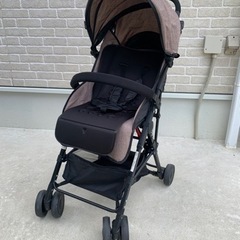 ベビーカー　の画像