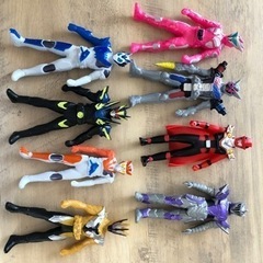 仮面ライダー　ソフビ　8体