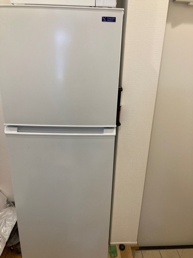 ほぼ新品冷蔵庫