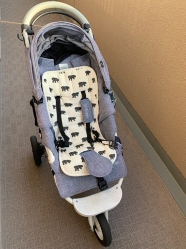 AIR BUGGYベビーカー　尼崎市周辺なら持って行けます