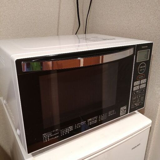 電子レンジ　東芝ER-S18(2019年）